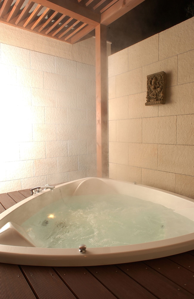 HOTEL ALLAMANDA 奈良