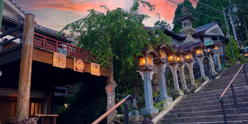 門前おかげ楼 奈良