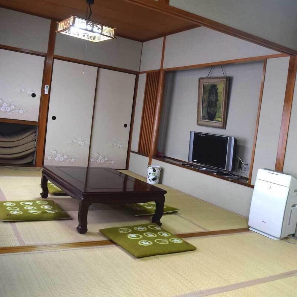 ビジネス旅館やまべ 奈良