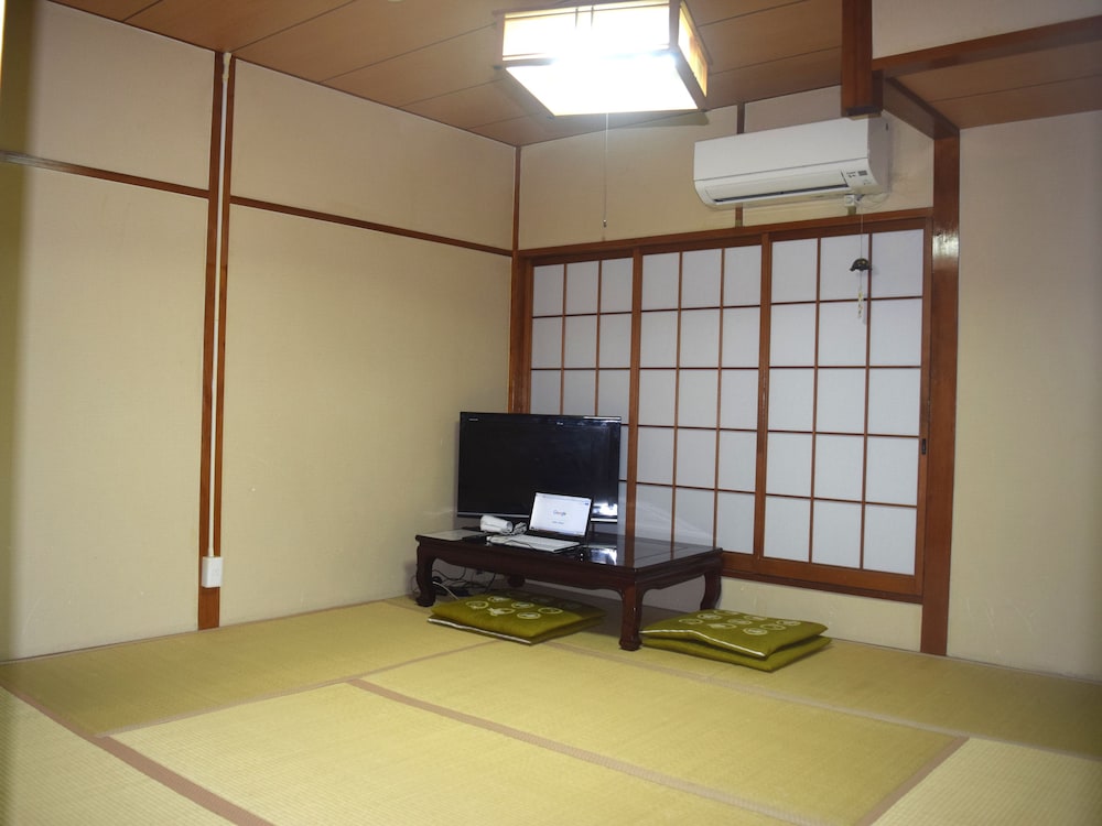 ビジネス旅館やまべ 奈良