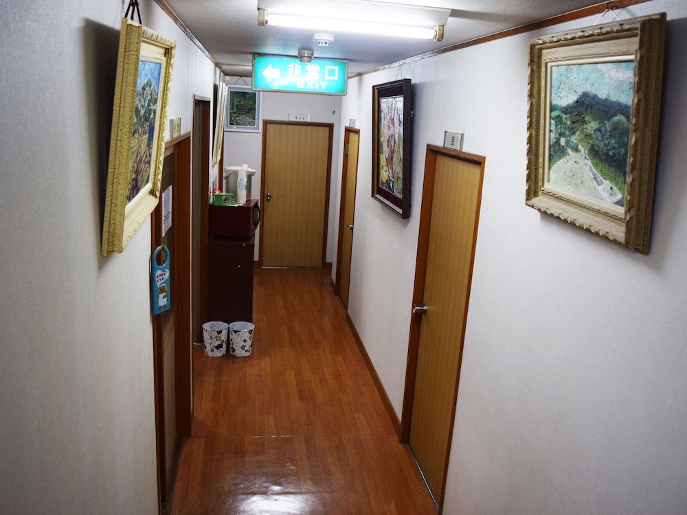 ビジネス旅館やまべ 奈良