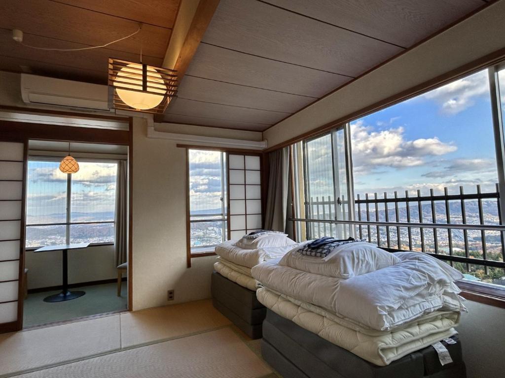 カンナビ イコマヤマホテル 奈良