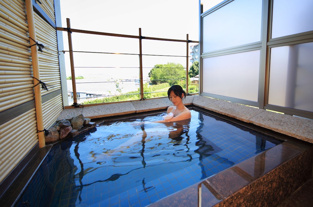 びわこ緑水亭 滋賀