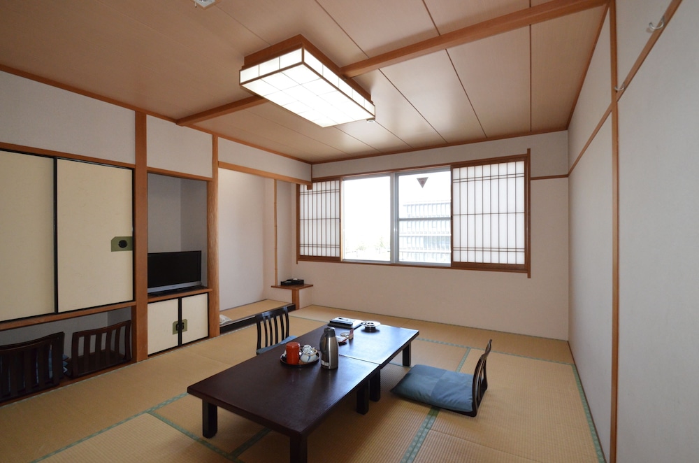 アヤハ レークサイド ホテル 滋賀
