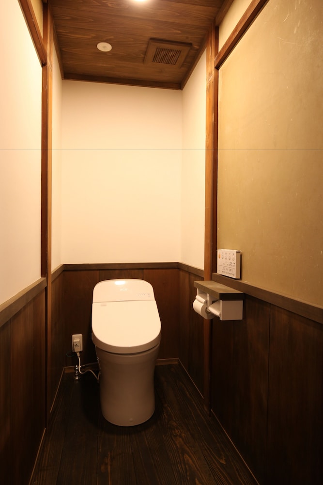INASE OTSU MACHIYA BED & BREAKFAST 滋賀