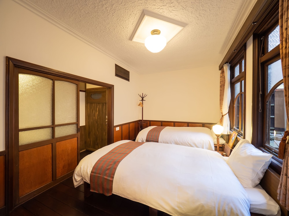 INASE OTSU MACHIYA BED & BREAKFAST 滋賀