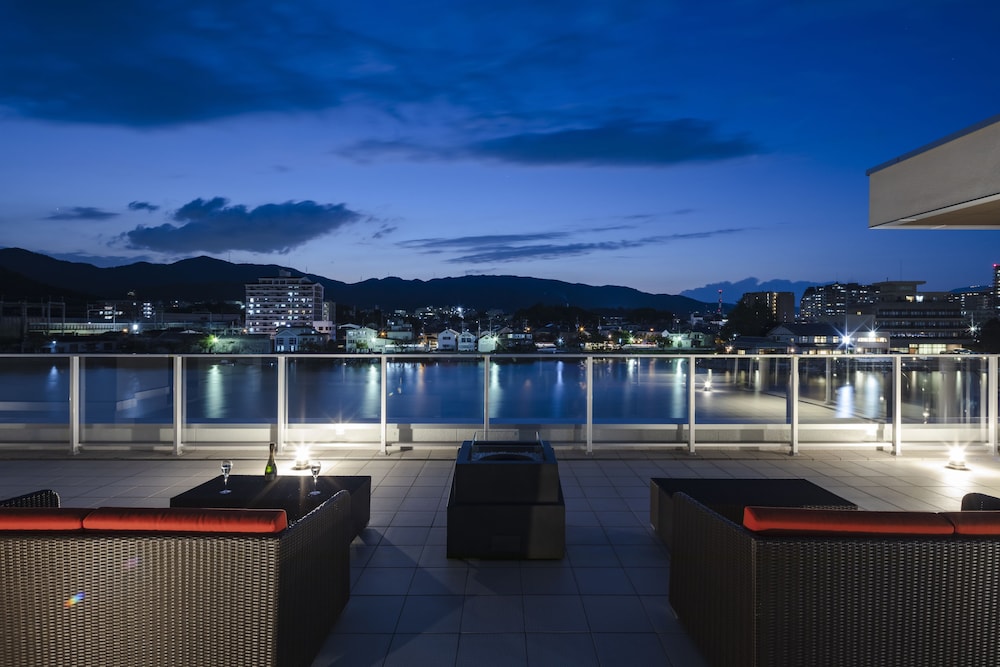 SETA TERRACE 滋賀