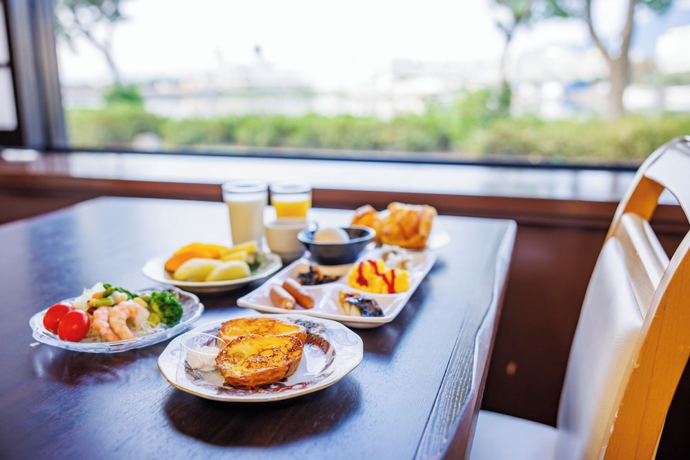 琵琶湖グランドホテル 滋賀