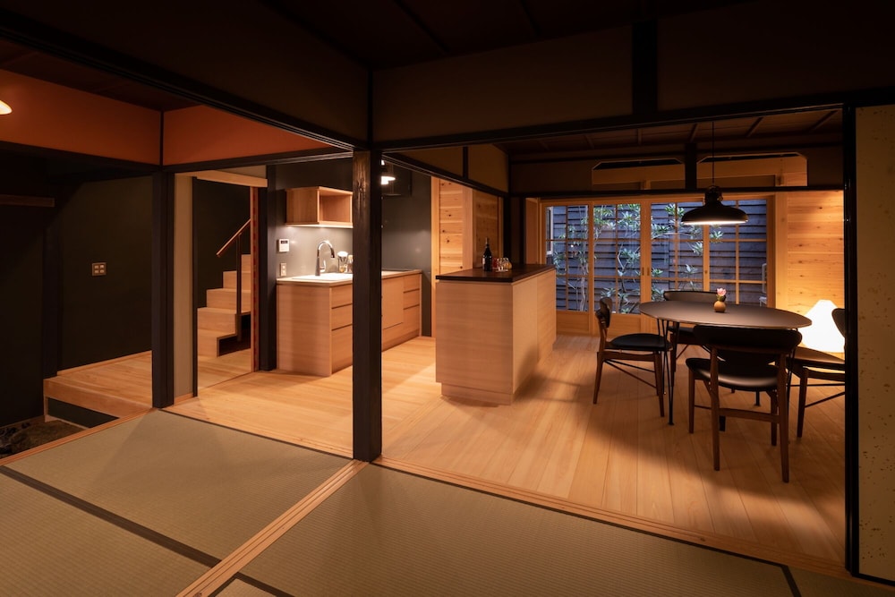 HOTEL 講 大津百町 滋賀