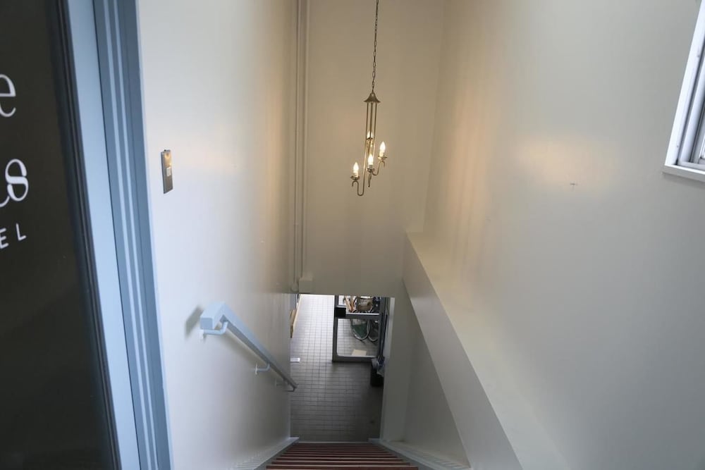 LITTLE BIRDS HOSTEL 近江八幡 滋賀