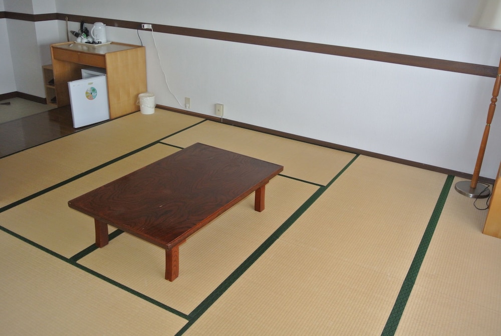 ホテル琵琶湖プラザ 滋賀