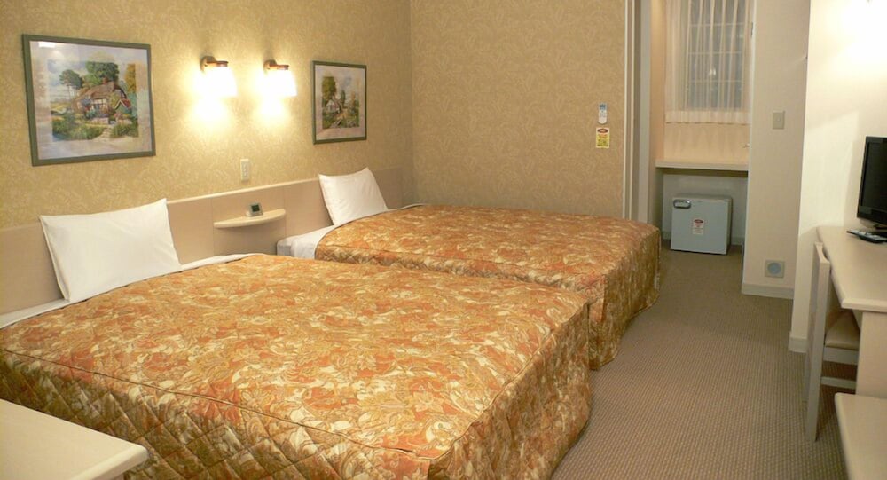 ファミリーロッジ旅籠屋・彦根店 滋賀