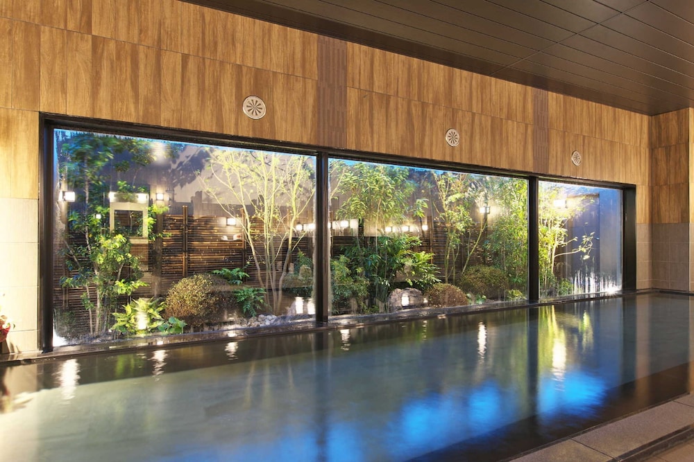 ホテルルートイン草津栗東 - 栗東インター国道 1 号 滋賀