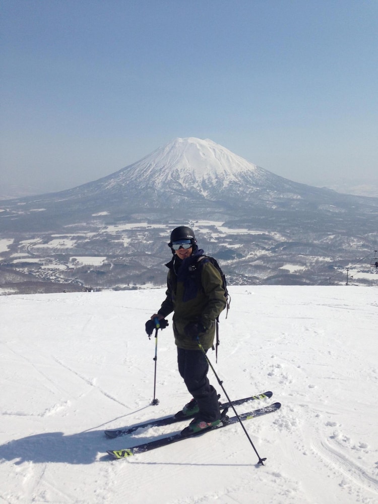 NISEKO 塒 (ねぐら) ニセコ町