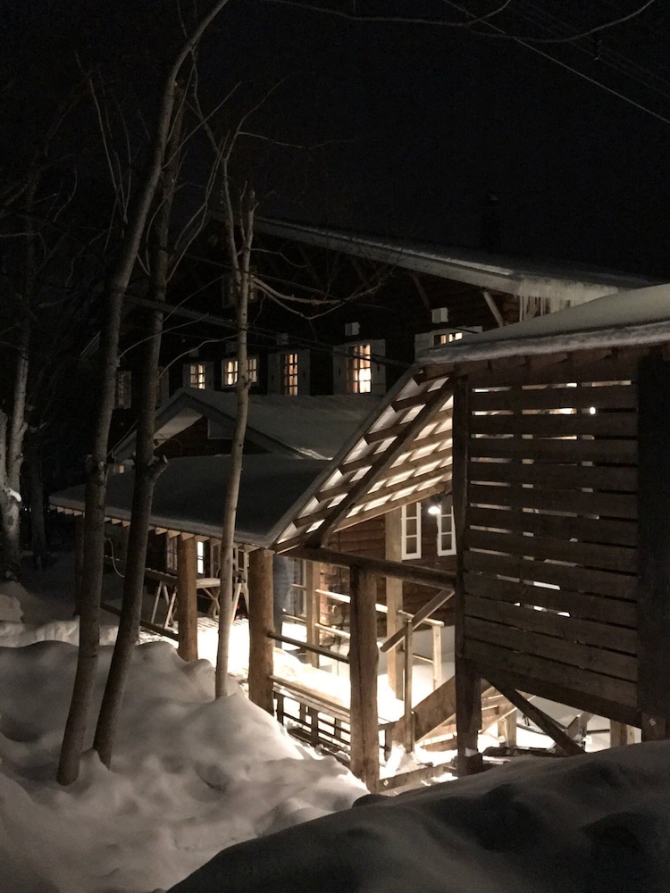 NISEKO 塒 (ねぐら) ニセコ町