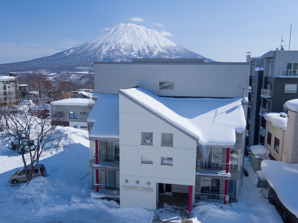 パウダートラックス ニセコ町