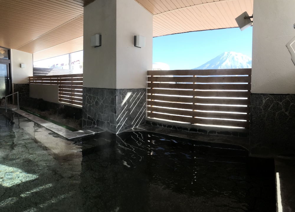 湯元ニセコプリンスホテルひらふ亭 ニセコ町