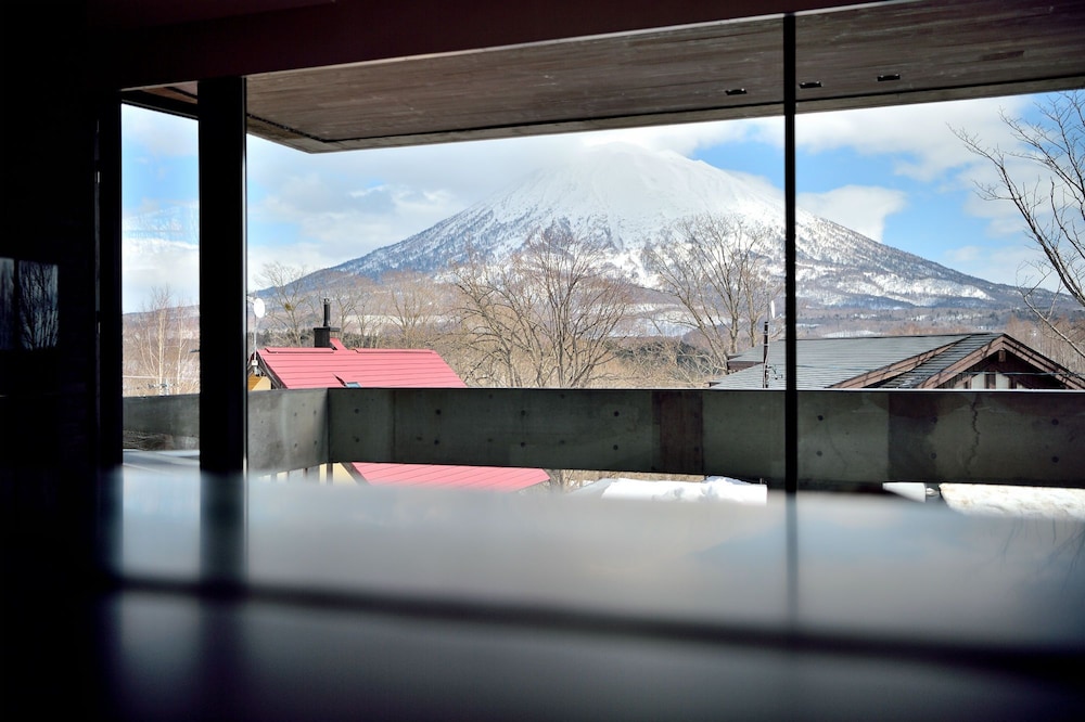 HOLIDAY NISEKO オリ ニセコ町