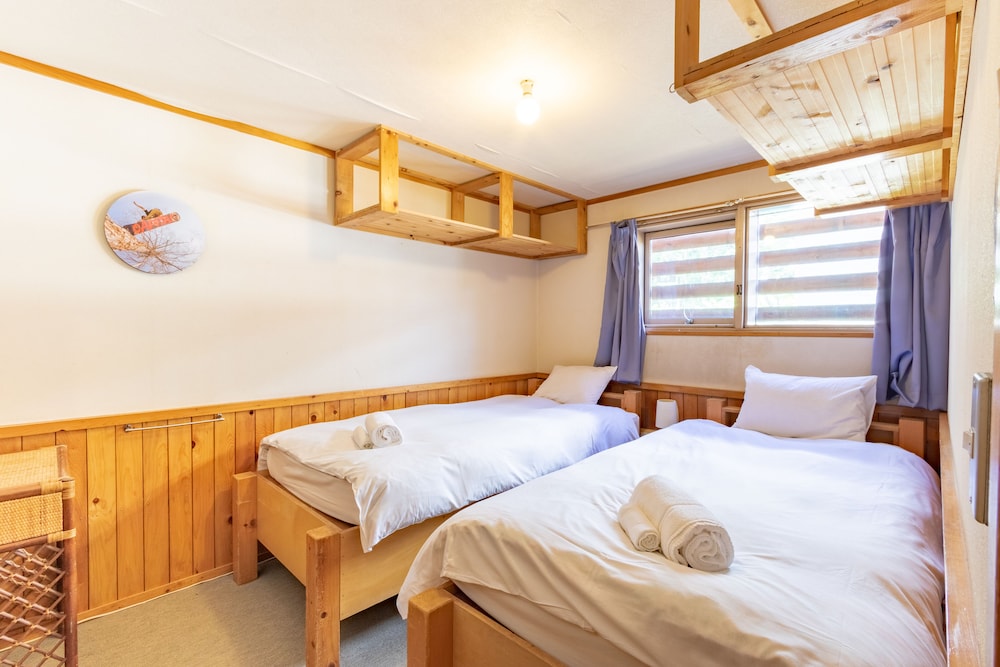 MOOREA LODGE ニセコ町