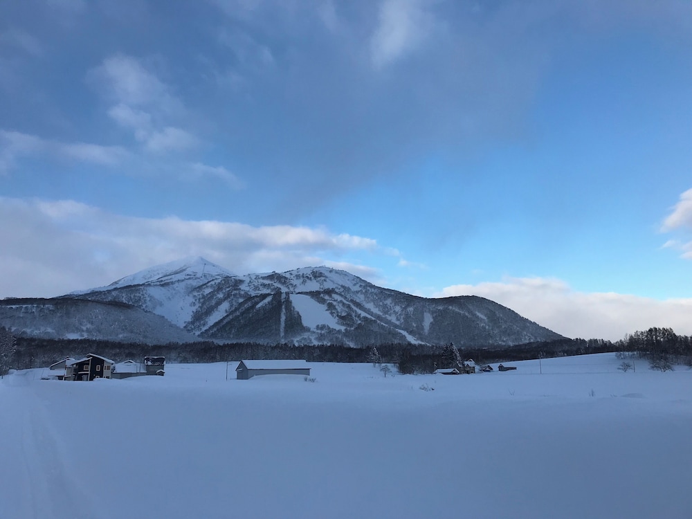 フォレストハイダウェイ ニセコ町