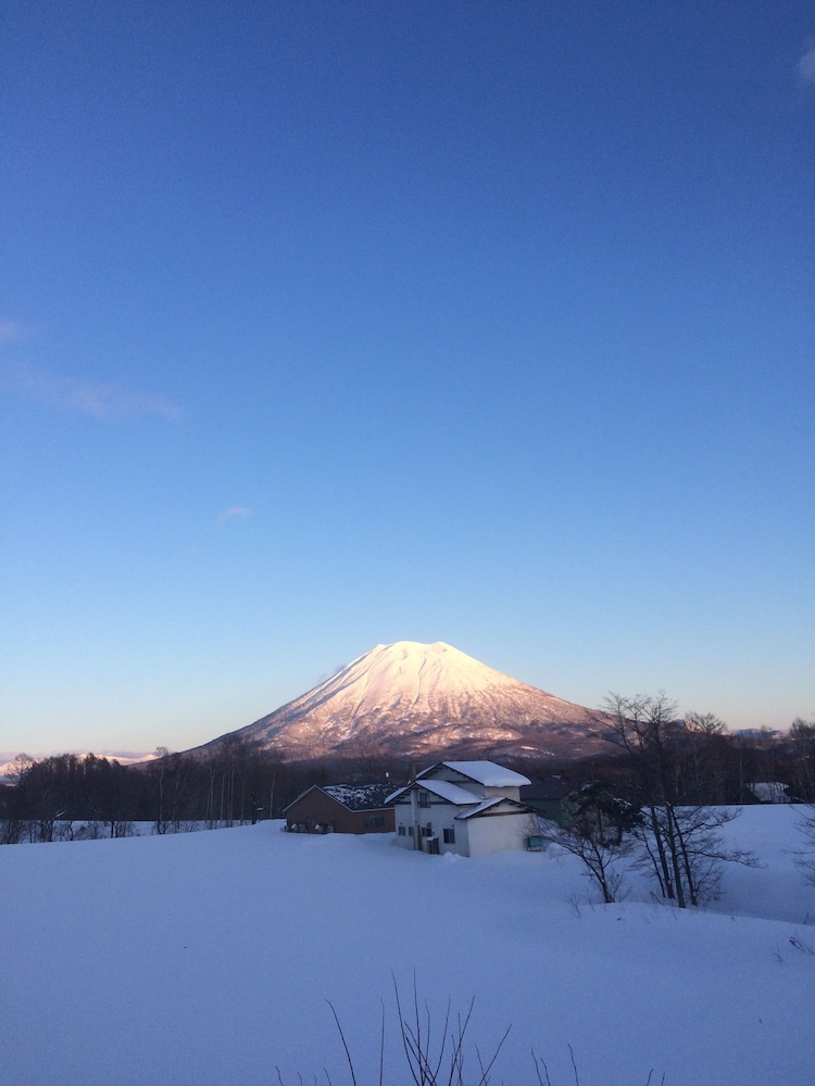 ペンシオーネ ウーノ ニセコ町