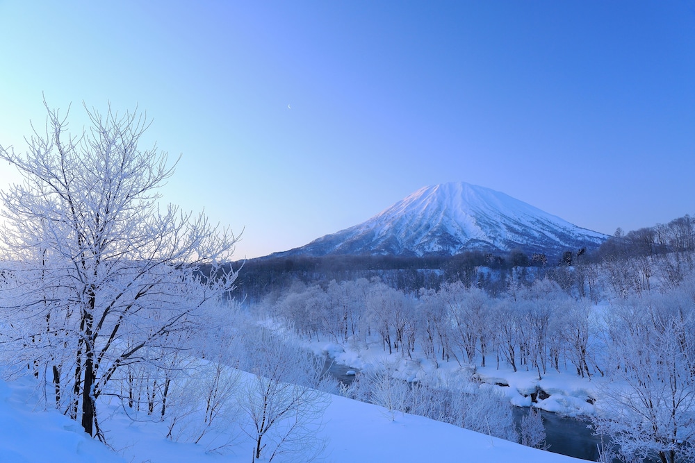 ニセコ羊蹄の宿 楽 水山 ニセコ町