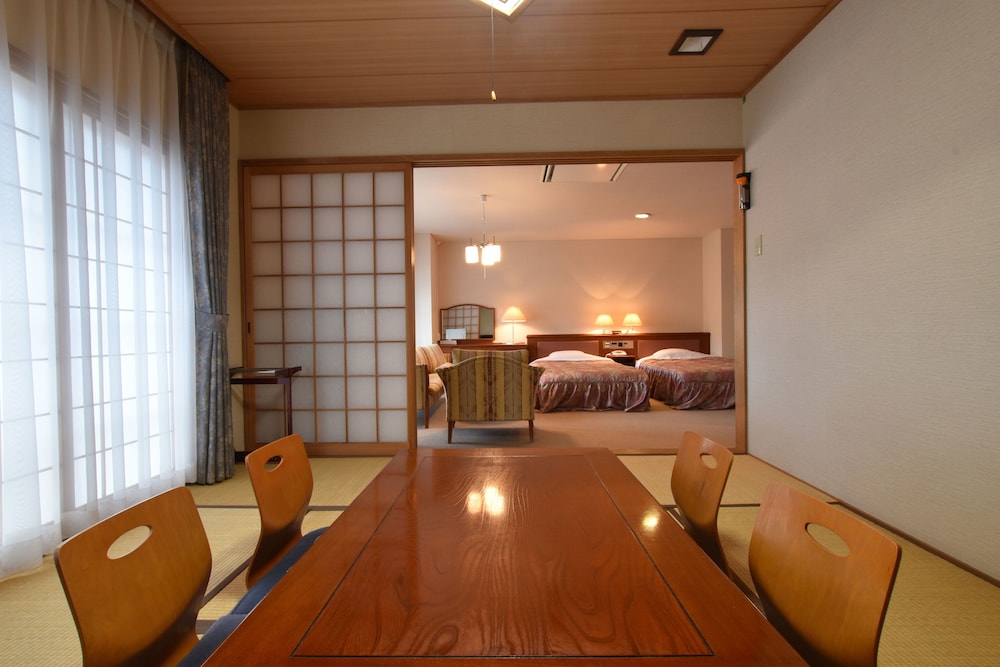 たきのうえホテル渓谷 ニセコ町