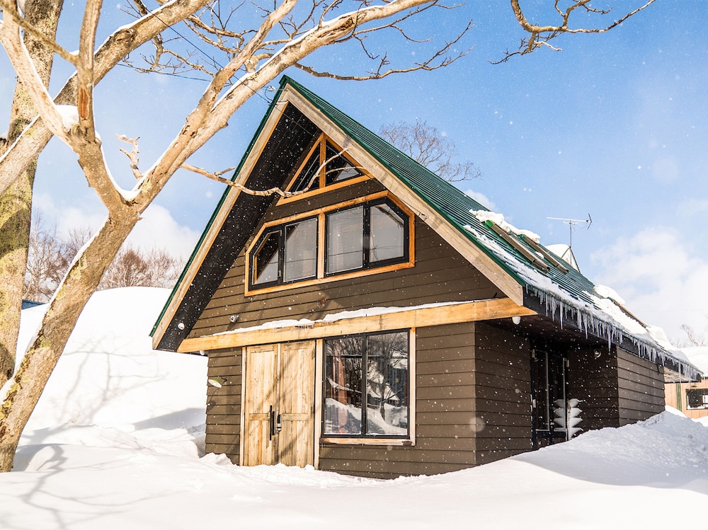 MOMIJI LODGE ニセコ町