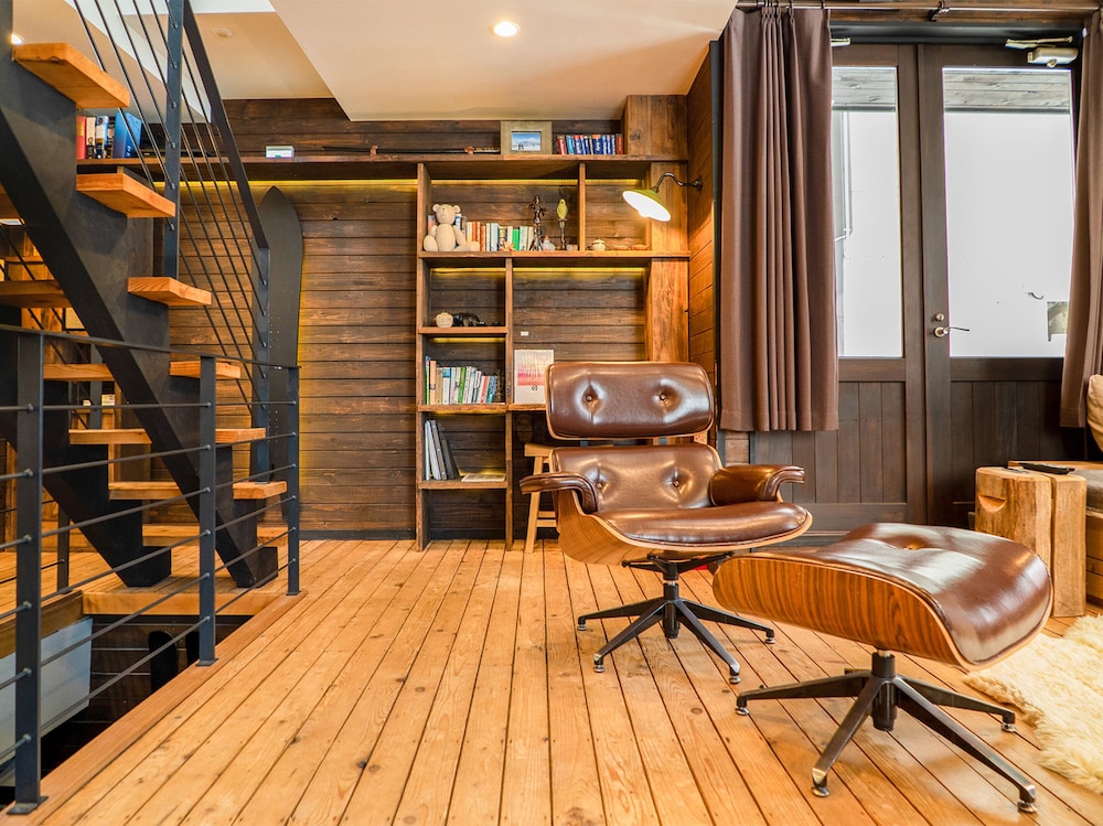MOMIJI LODGE ニセコ町