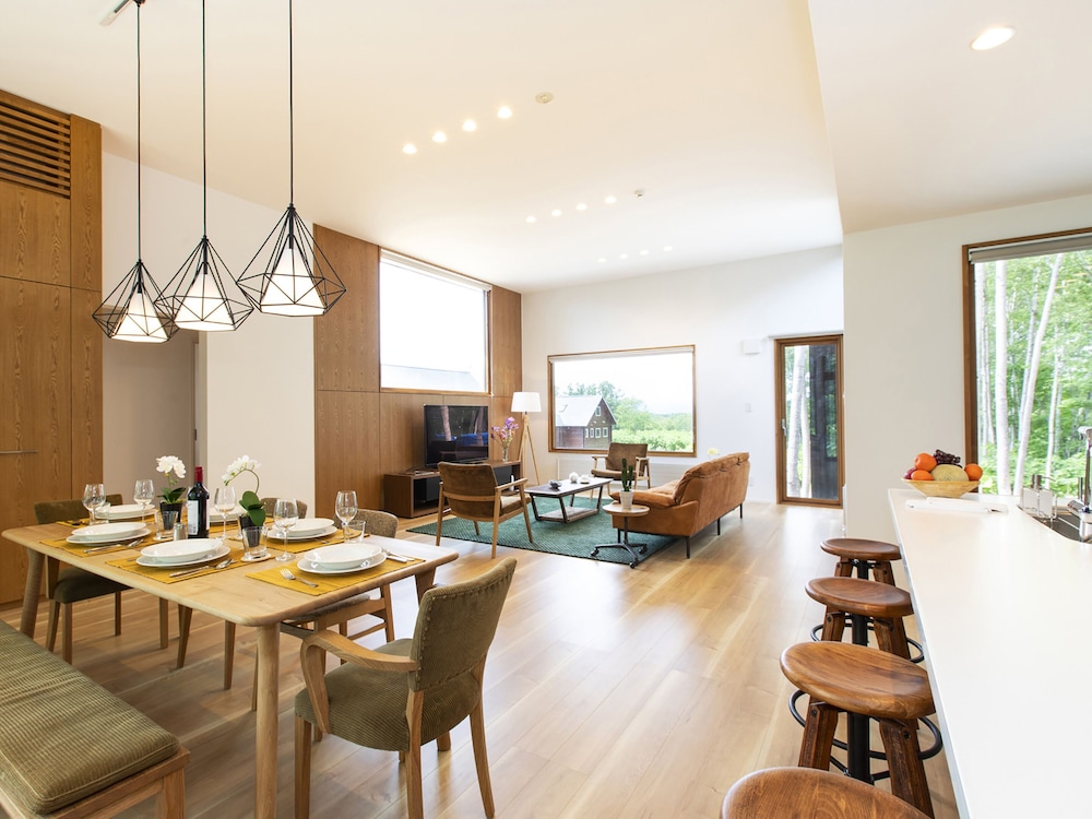 BIRCHWOOD CHALET ニセコ町