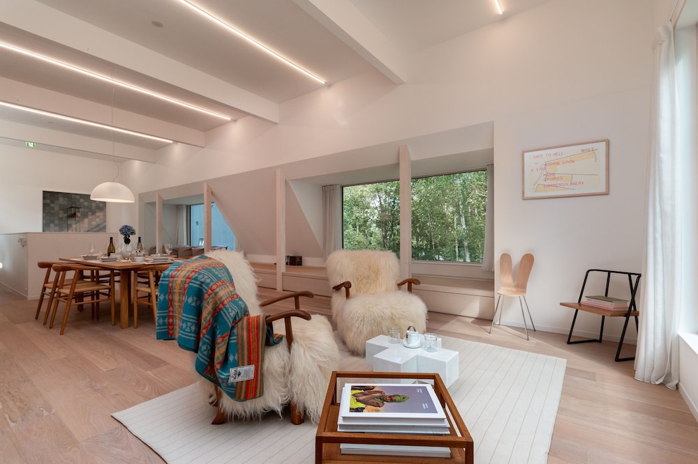 CHALET W BY H2 LIFE ニセコ町