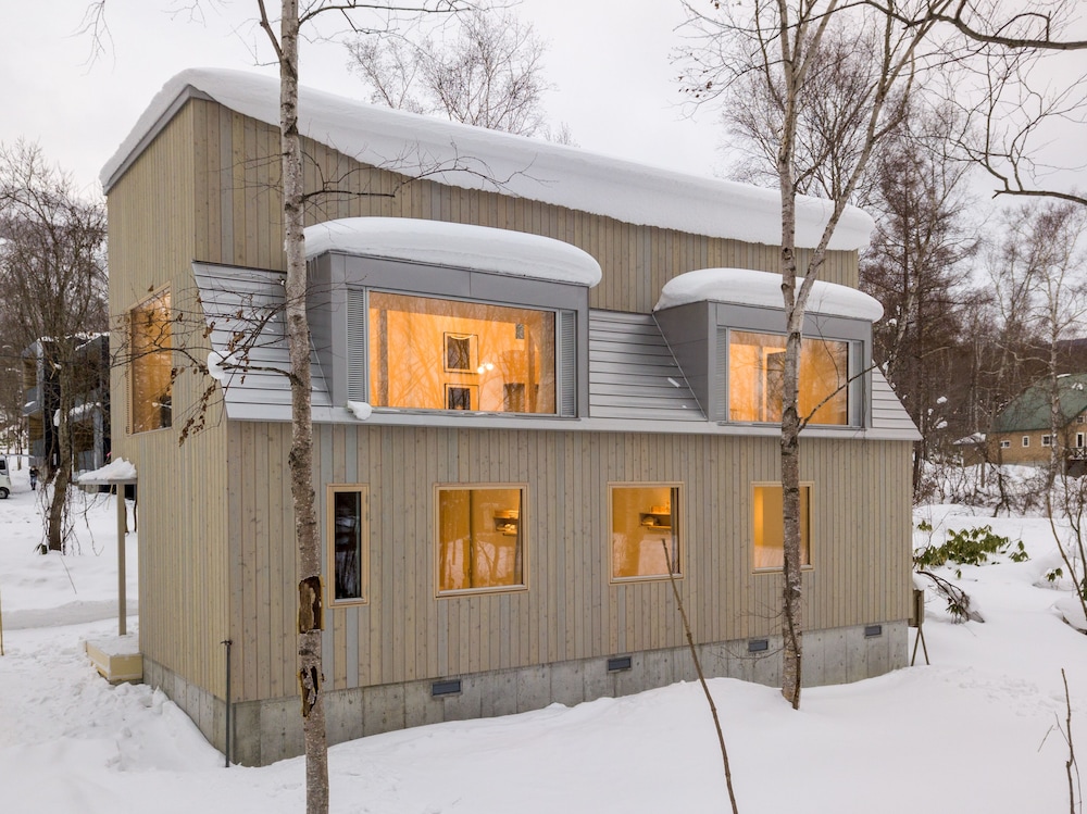 CHALET W BY H2 LIFE ニセコ町