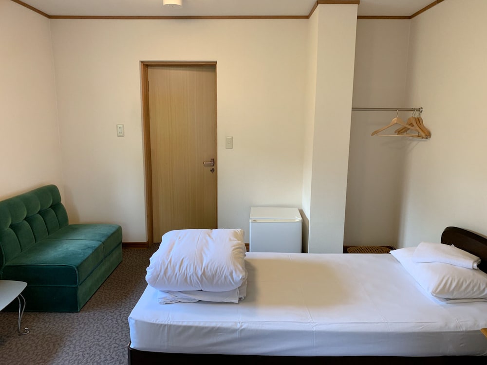 THE NISEKO SKI LODGE - HIGASHIYAMA ニセコ町