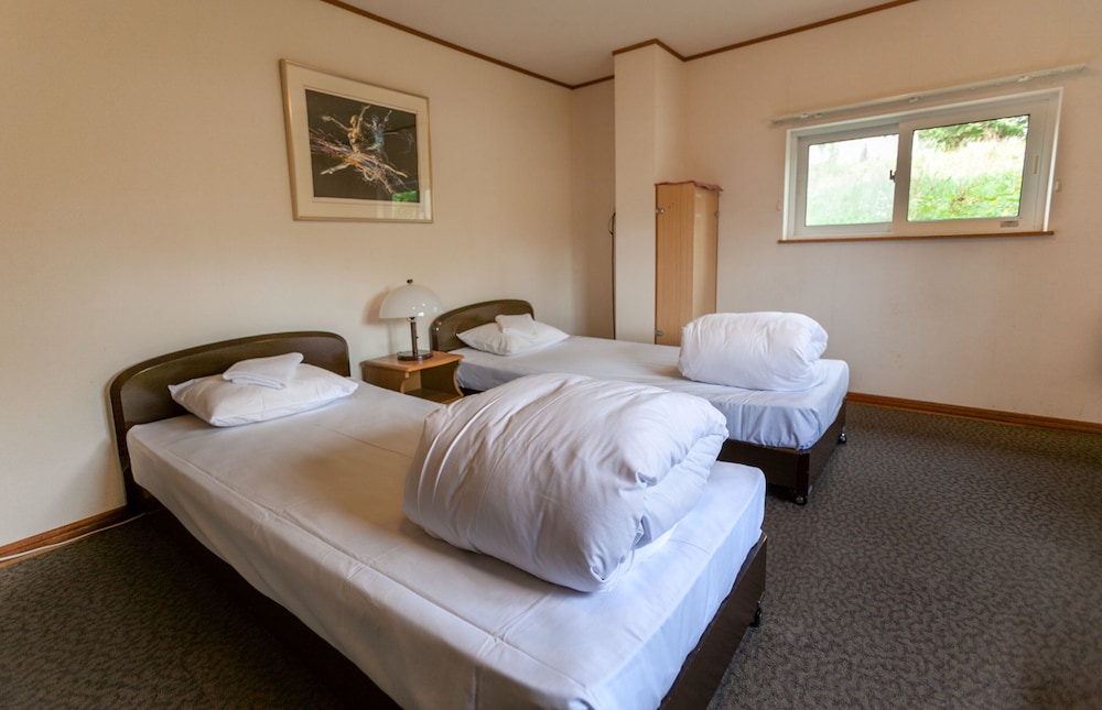THE NISEKO SKI LODGE - HIGASHIYAMA ニセコ町