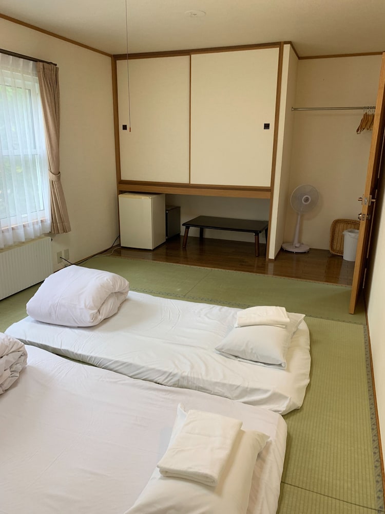 THE NISEKO SKI LODGE - HIGASHIYAMA ニセコ町