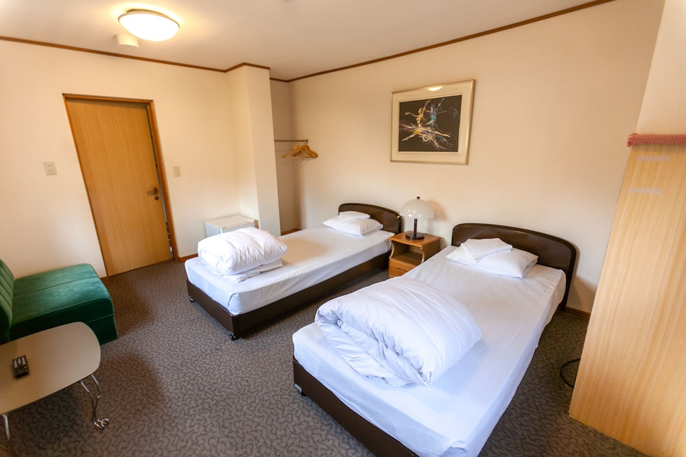 THE NISEKO SKI LODGE - HIGASHIYAMA ニセコ町