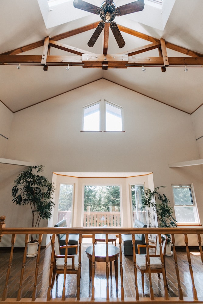 THE NISEKO SKI LODGE - HIGASHIYAMA ニセコ町