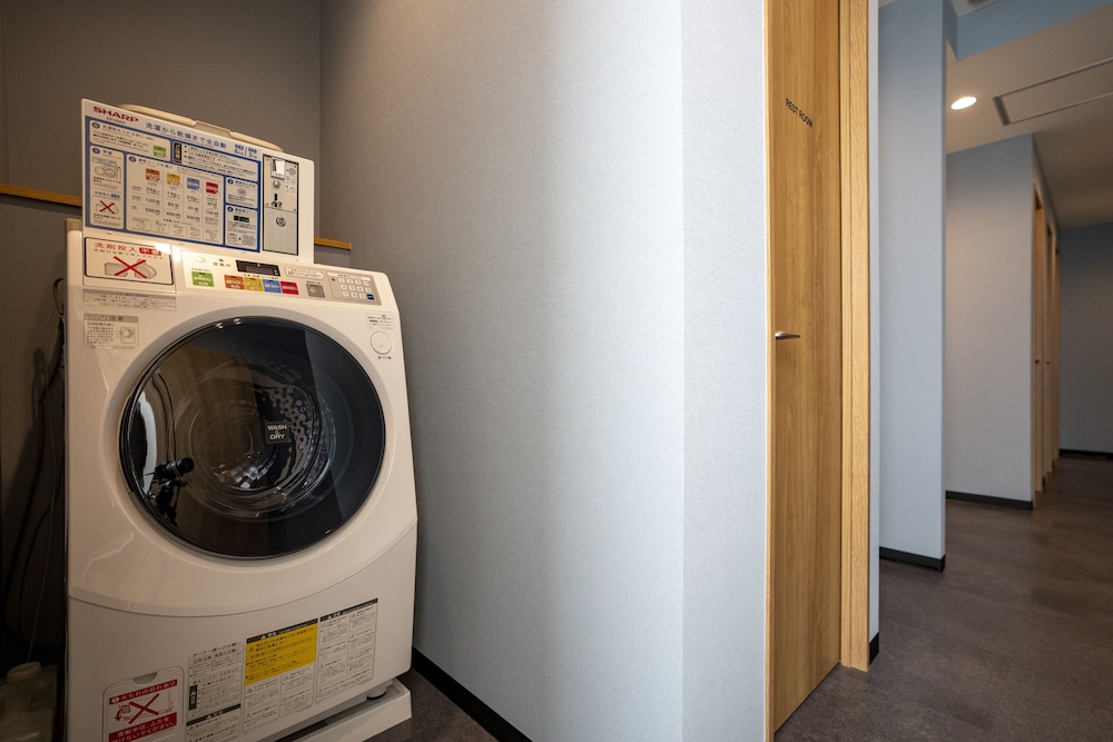 R9 HOSTEL 栃木駅前 - 男性専用 那須